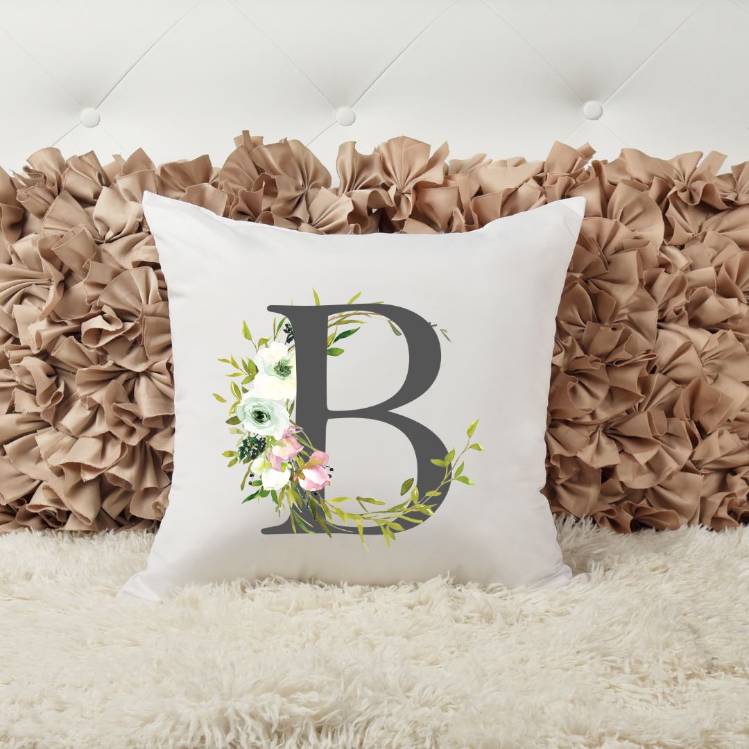 LETTER B PILLOW Harlow Boutique Official Online Store