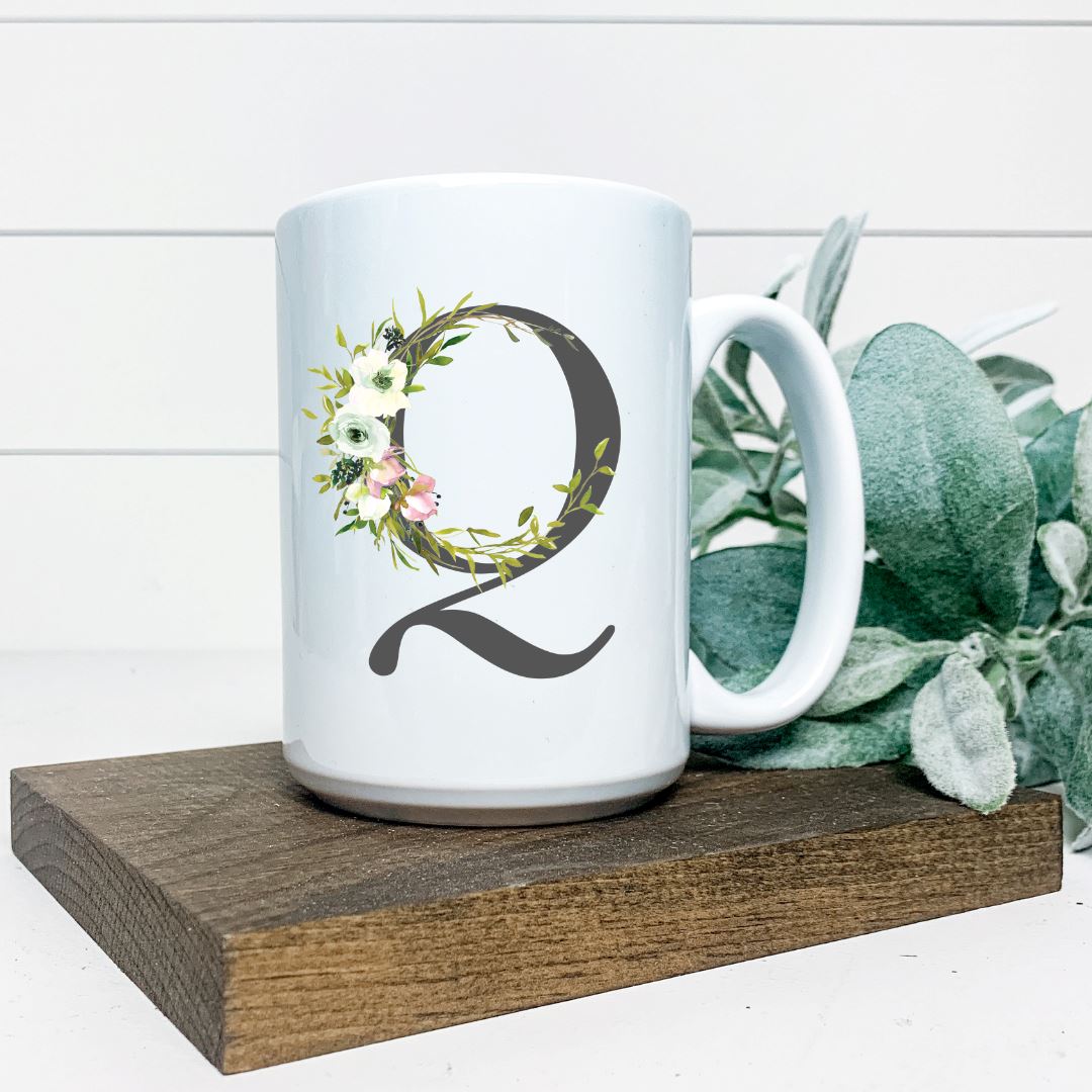 LETTER Q MUG Harlow Boutique Official Online Store