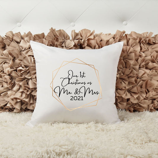 OUR 1ST CHRISTMAS AS MR & MRS PILLOW Harlow Boutique Official Online Store 