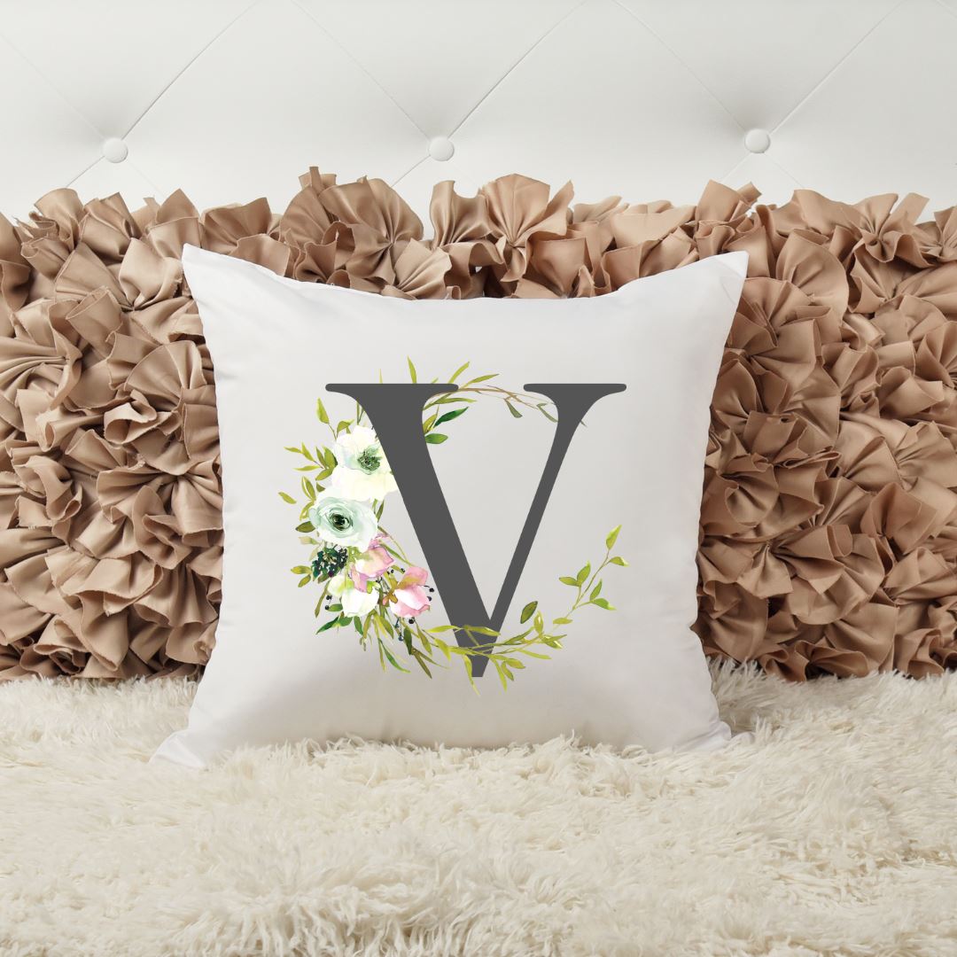 LETTER V PILLOW Harlow Boutique Official Online Store 