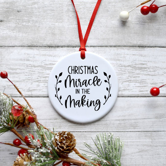 CHRISTMAS MIRACLE IN THE MAKING ORNAMENT Harlow Boutique Official Online Store 