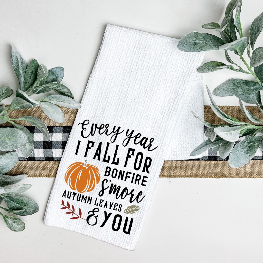 EVERY YEAR I FALL FOR BONFIRE SMORE AUTUMN LEAVE AND YOU TEA TOWEL Harlow Boutique Official Online Store 